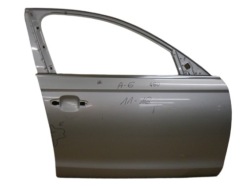 Audi A6 2011 дверь правая передняя