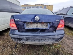 volkswagen Bora петля задних дверь задняя 2000 1.9л