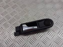 ручка двери левая внутренняя vw PASSAT B5 FL 1J4839113B