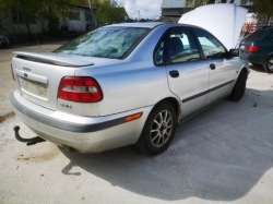 volvo S40 шланг воды 2001 1.9л