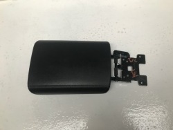 Hyundai TUCSON IV подлокотник