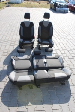 кресла FORD Focus MK3 HB европа 10-18R