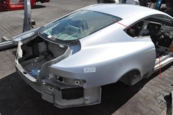 Aston Martin DB9 Купе 2005r четверть левая правая зад ремень кузов .