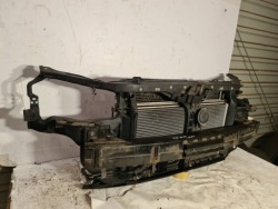 панель передняя / телевизор Hyundai SONATA V 2.0