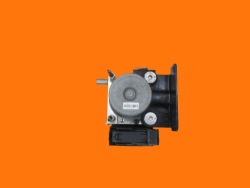 ACTYON Пикап 2.0d 4WD 2013 насос ABS 150KM