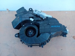 радиатор отопителя задний 7N0820004B vw SHARAN 7N