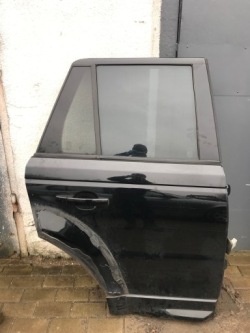 дверь передняя правая Range Rover Sport L320