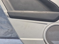 дверные карты левый зад Dodge Caliber 07r