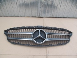 C класс W205 решетка радиатора
