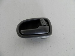 mazda 323 V BA 323C ручка двери внутренняя передняя