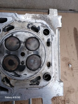 ALFA ROMEO 147 1.9 гбц, головка блока цилиндров 55206424