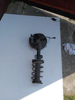 поворотный кулак, цапфа левый комплект MERCEDES VITO W447