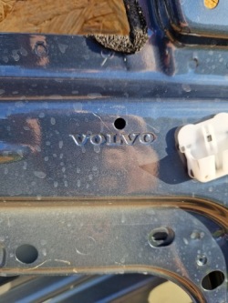 volvo V40 II V 40 13- дверь левая передняя