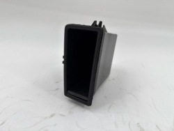 бардачок полка volvo V70 II 30722445
