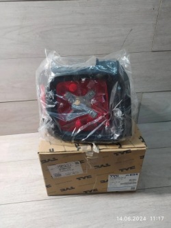 8808. RENEGADE фонарь левый JE1004154