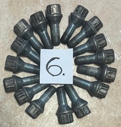 ВИНТ карбонадо M12x1.50 коническая ключ 17 26 мм 16 штук.