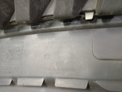 решетка радиатора SKODA RAPID 5JA 12-
