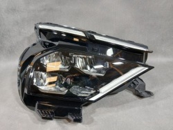 CITROEN C4 III Фара правая 9830649280 5