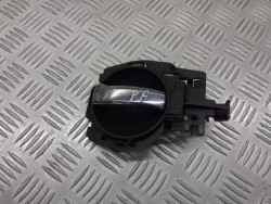 ручка двери правая передняя внутренняя CITROEN C3 PLURIEL 9647164477