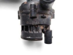насос воды MERCEDES W204 A2118350364
