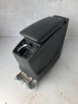 подлокотник renault SCENIC III кожа