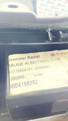 MERCEDES H247 GLA защита воздухозаборник жалюзи консоль средняя usb C A17768041001