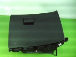 opel ASTRA IV J бардачок пассажира