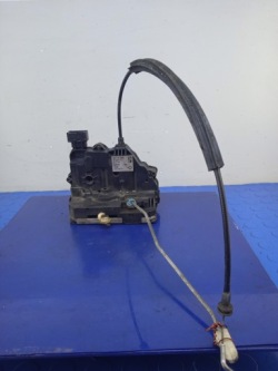 FIAT PUNTO правый замок передний 6PIN 55701964