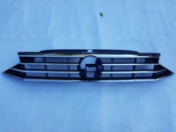 vw PASSAT B8 рестайлинг решетка радиатора 3G0853653K