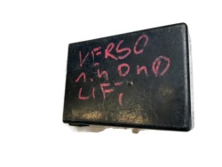 TOYOTA VERSO блок комфорта кондиционера 277200-0371