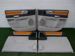 GRAND VOYAGER V 08- дверные карты перед зад комплект