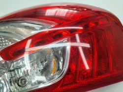 фонарь левый peugeot 208 и 9672628280 состояние