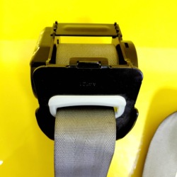 ремень безопасности средний зад Chevrolet EVANDA 0431161 NR1740