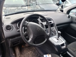 торпеда консоль Подушки peugeot 5008 и 09-16