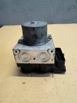 FORD MONDEO MK4 насос ABS 8G912C405AB