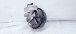 Audi OE 8R0612103D усилитель торможения