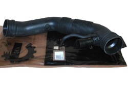 патрубок впускной vw JETTA III 1.6 102 ЛС 1K0129684AE