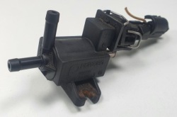 клапан давления opel Astra II g 2.0 T 55557806