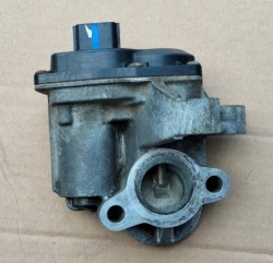 renault SCENIC 3 III 1,6 клапан EGR