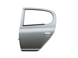 TOYOTA YARIS 1 и 5D 99- дверь левая