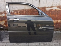 дверь правая передняя CHRYSLER 300C 04-10 англия