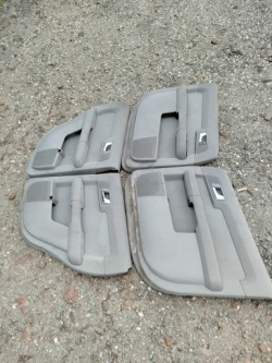 бочки обивка Двери Audi A2