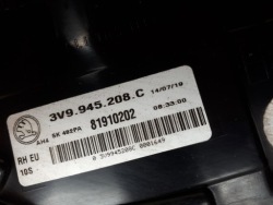 SKODA SUPERB III универсал рестайлинг 19-23 фонарь правый крыло 3V9945208C