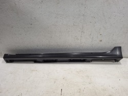 молдинг порога порог левый TOYOTA YARIS IV 75860-K0080