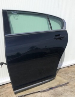 дверь левая задняя lexus GS300 350 430 450H 8U0
