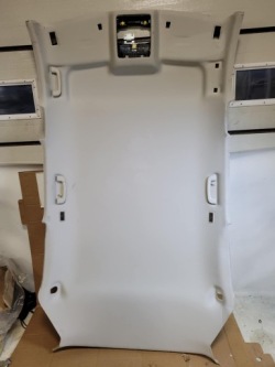 потолок jaguar X761 2018