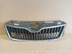 решетка радиатора SKODA RAPID 5J 12-