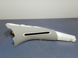 MERCEDES s класс W221 защита стойка C левый A2216900525