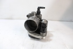 renault SCENIC II 1.6 16V ДРОССЕЛЬНАЯ ЗАСЛОНКА 8200171134B