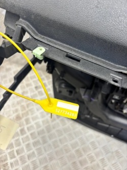 торпеда консоль подушки безопасности подушка peugeot 3008 и 1 NAVI